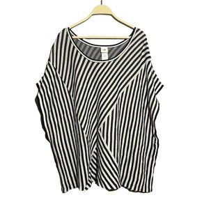 Cabi Siesta Poncho Sweater Stripe Women Size M Relaxed Loose Wide Short Sleeve